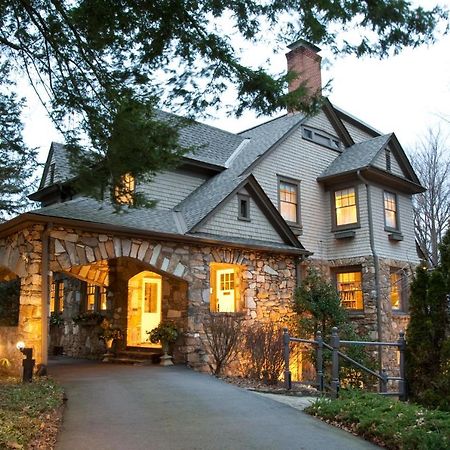 North Lodge On Oakland Bed And Breakfast Ашвил Екстериор снимка