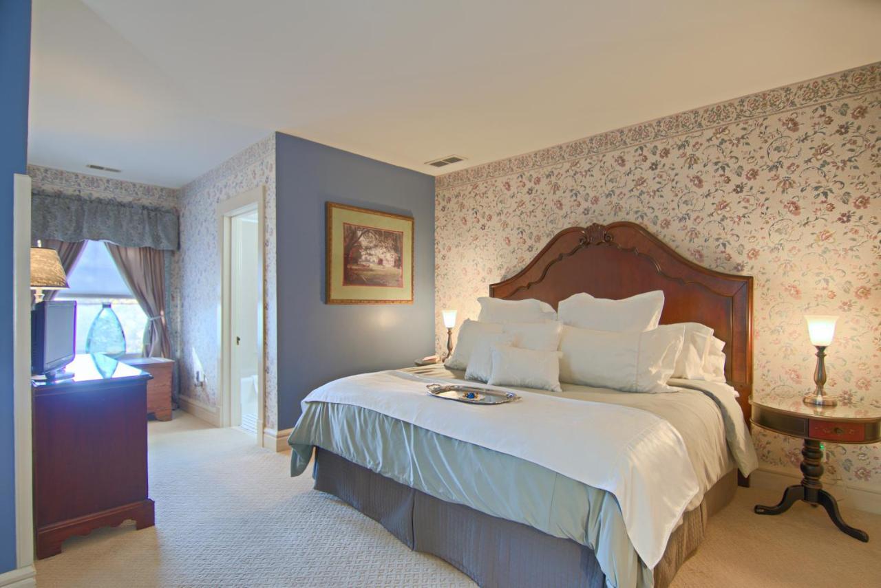 North Lodge On Oakland Bed And Breakfast Ашвил Екстериор снимка